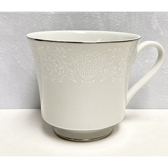 1 Crown Victoria Lovelace Replacement Cup China Tea Cup Only - Picture 2 of 4